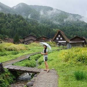 Meet your Posher, Sona